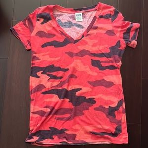 VS PINK COTTON V NECK TEE